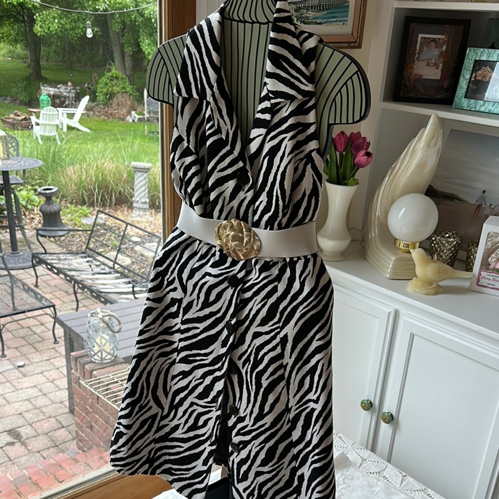 Positive Attitude Black and White Asymmetrical Halter Sundress with vintage belt